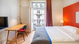 Klarer Hotel Room