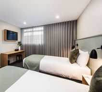 Aden Hotel Mudgee Exterior