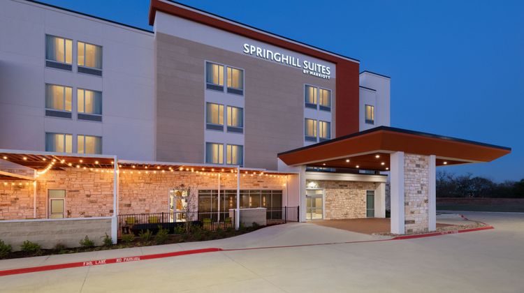 SpringHill Stes Weatherford Willow Park Exterior