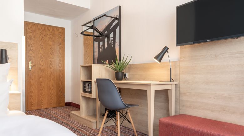 <b>Novum Hotel Ambassador Essen Room</b>. Images powered by <a href="https://www.leonardoworldwide.com/" title="Leonardo Worldwide" target="_blank">Leonardo</a>.