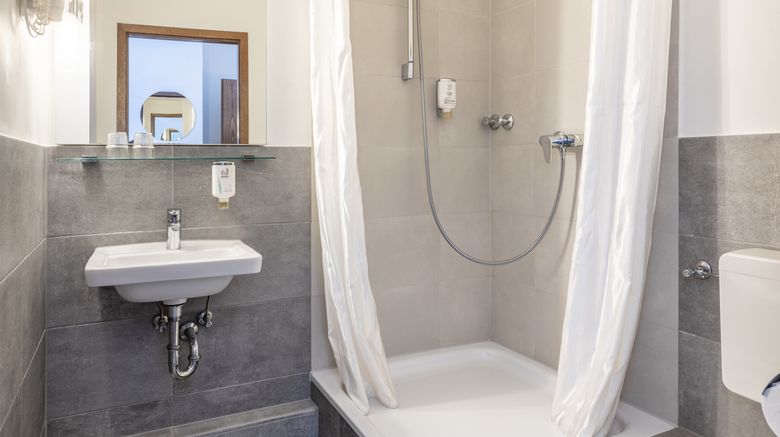 <b>Novum Hotel Ambassador Essen Room</b>. Images powered by <a href="https://www.leonardoworldwide.com/" title="Leonardo Worldwide" target="_blank">Leonardo</a>.