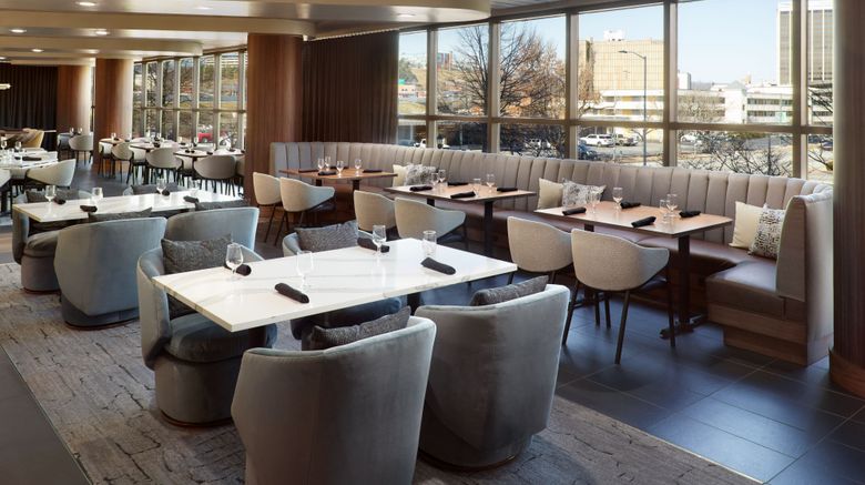 <b>Marriott Chattanooga Downtown Restaurant</b>. Images powered by <a href="https://www.leonardoworldwide.com/" title="Leonardo Worldwide" target="_blank">Leonardo</a>.