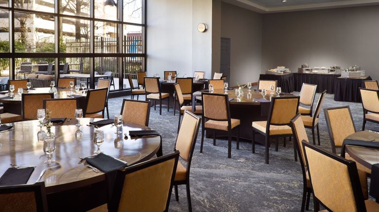 <b>Marriott Chattanooga Downtown Meeting</b>. Images powered by <a href="https://www.leonardoworldwide.com/" title="Leonardo Worldwide" target="_blank">Leonardo</a>.