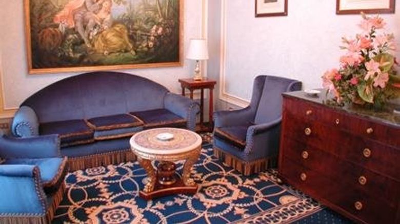 <b>Grand Hotel des Iles Borromees Suite</b>. Images powered by <a href="https://leonardo.com/" title="Leonardo Worldwide" target="_blank">Leonardo</a>.