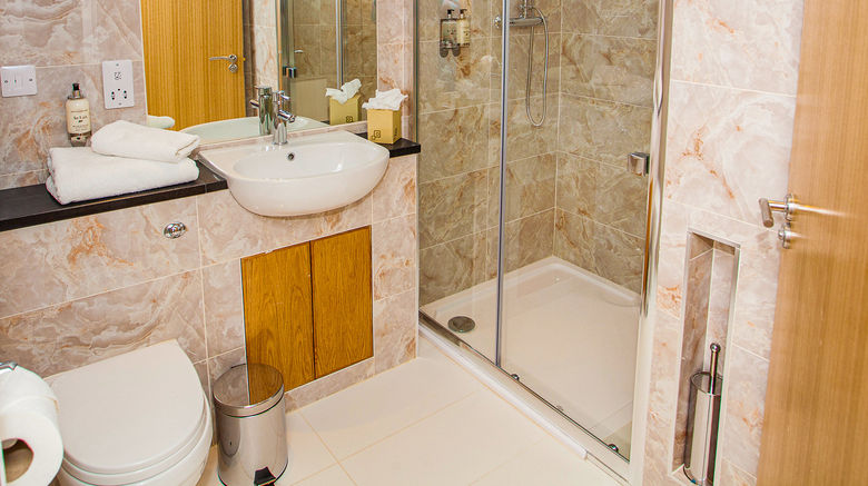 <b>Royal Athenaeum Suites Room</b>. Images powered by <a href="https://www.leonardoworldwide.com/" title="Leonardo Worldwide" target="_blank">Leonardo</a>.
