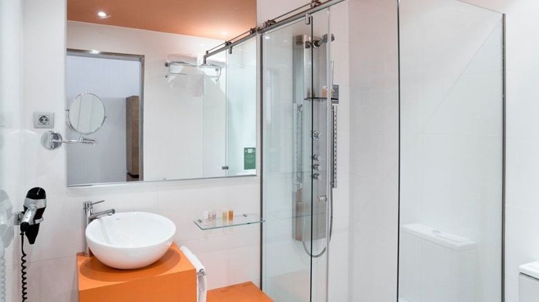 <b>Petit Palace Plaza Malaga Room</b>. Images powered by <a href="https://www.leonardoworldwide.com/" title="Leonardo Worldwide" target="_blank">Leonardo</a>.
