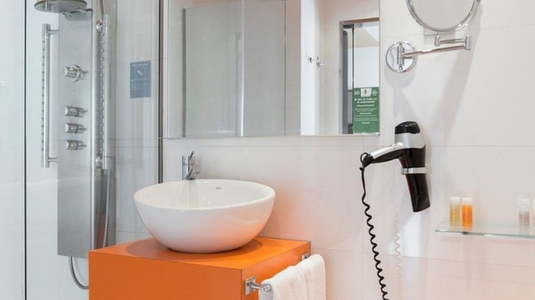 <b>Petit Palace Plaza Malaga Room</b>. Images powered by <a href="https://www.leonardoworldwide.com/" title="Leonardo Worldwide" target="_blank">Leonardo</a>.
