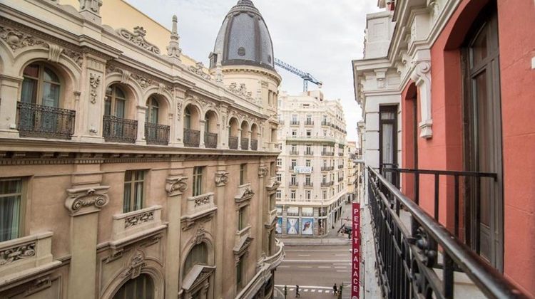 Petit Palace Chueca Exterior
