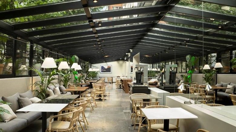 <b>ICON Embassy Restaurant</b>. Images powered by <a href="https://www.leonardoworldwide.com/" title="Leonardo Worldwide" target="_blank">Leonardo</a>.