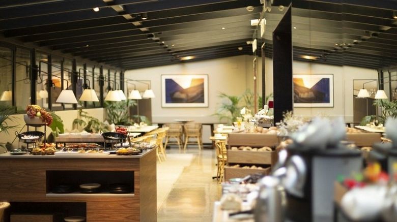 <b>ICON Embassy Restaurant</b>. Images powered by <a href="https://www.leonardoworldwide.com/" title="Leonardo Worldwide" target="_blank">Leonardo</a>.