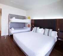 Petit Palace Tamarises Room