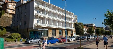 Petit Palace Tamarises Exterior