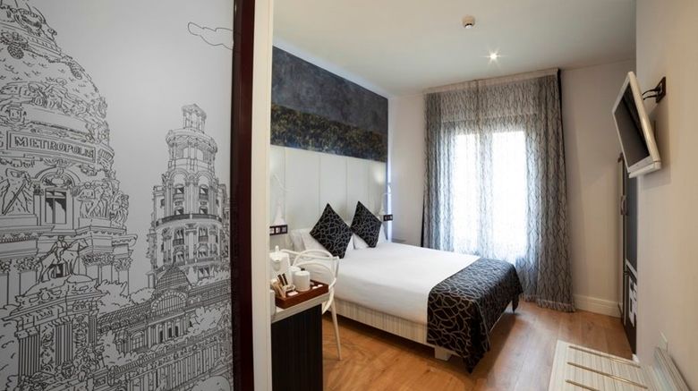 <b>Hotel Petit Palace Savoy Alfonso XII Room</b>. Images powered by <a href="https://www.leonardoworldwide.com/" title="Leonardo Worldwide" target="_blank">Leonardo</a>.