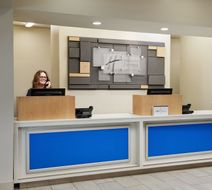 Holiday Inn Express & Suites Bonifay Lobby