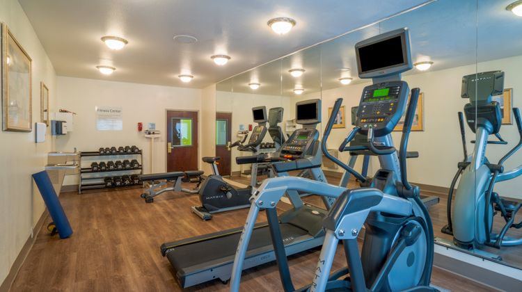 Holiday Inn Express & Suites Hinesville Health Club
