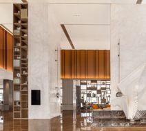 Crowne Plaza Jinshui Lobby
