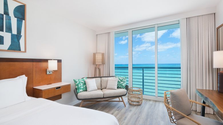 <b>The Westin Fort Lauderdale Beach Resort Room</b>. Images powered by <a href="https://www.leonardoworldwide.com/" title="Leonardo Worldwide" target="_blank">Leonardo</a>.
