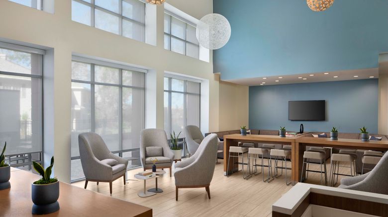 <b>Element Baton Rouge South Lobby</b>. Images powered by <a href="https://www.leonardoworldwide.com/" title="Leonardo Worldwide" target="_blank">Leonardo</a>.
