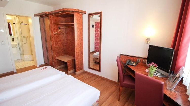 Miramar Hotel Room