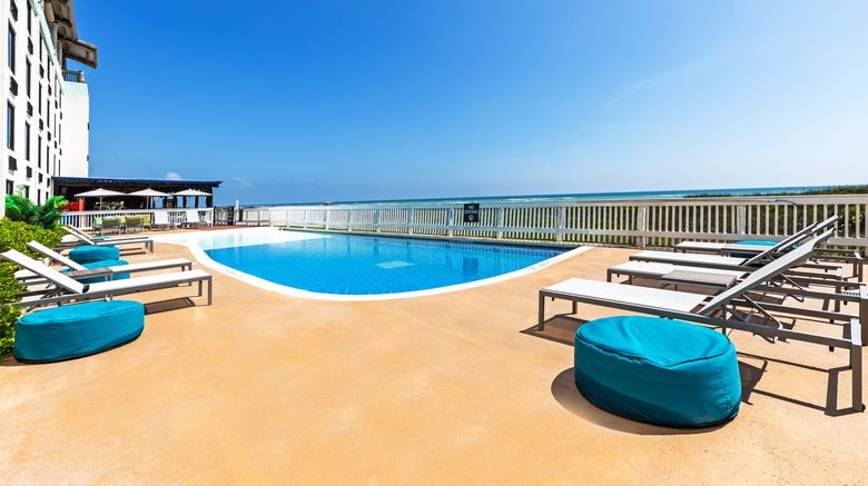 <b>Holiday Inn Resort South Padre Island Pool</b>. Images powered by <a href="https://www.leonardoworldwide.com/" title="Leonardo Worldwide" target="_blank">Leonardo</a>.