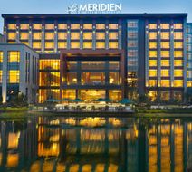 Le Meridien Emei Mountain Resort Exterior