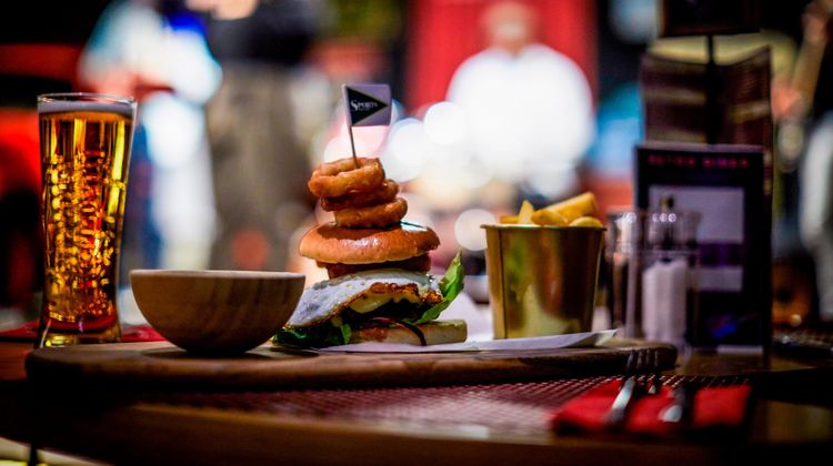 Sheraton Skyline Hotel London Heathrow Restaurant
