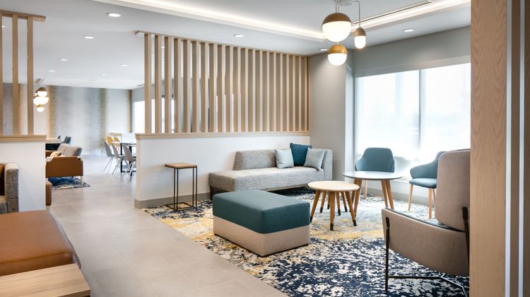 TownePlace Suites Madison West/Middleton Lobby