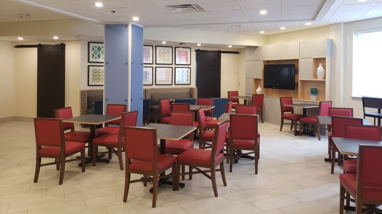 Holiday Inn Express Blowing Rock South Restaurant