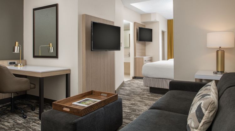 SpringHill Suites by Marriott Suite