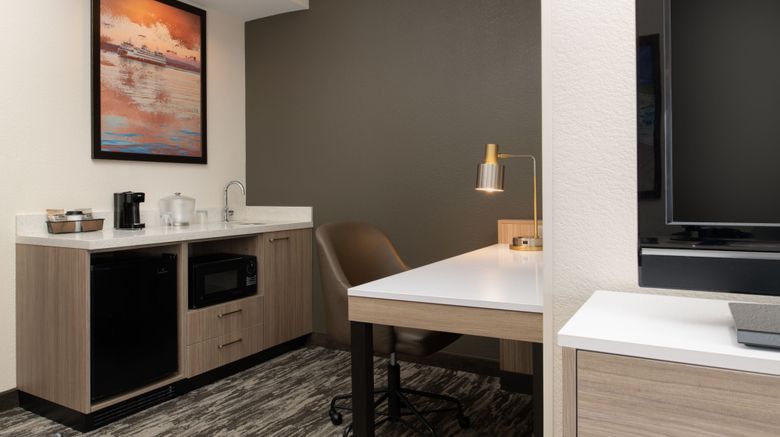 <b>SpringHill Suites by Marriott Room</b>. Images powered by <a href="https://www.leonardoworldwide.com/" title="Leonardo Worldwide" target="_blank">Leonardo</a>.