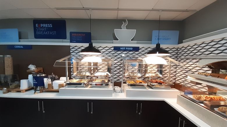 <b>Holiday Inn Express Hotel & Suites Restaurant</b>. Images powered by <a href="https://www.leonardoworldwide.com/" title="Leonardo Worldwide" target="_blank">Leonardo</a>.