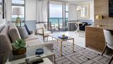 Cadillac Hotel-Beach Club, Autograph Col Suite