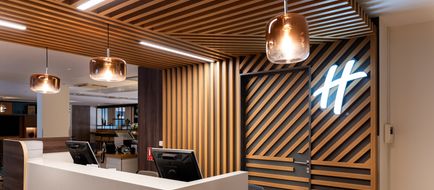 Holiday Inn Lyon-Vaise Lobby
