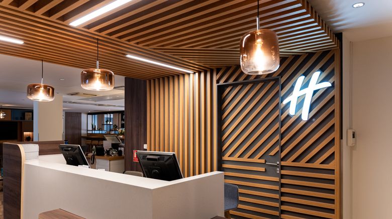 <b>Holiday Inn Lyon-Vaise Lobby</b>. Images powered by <a href="https://www.leonardoworldwide.com/" title="Leonardo Worldwide" target="_blank">Leonardo</a>.