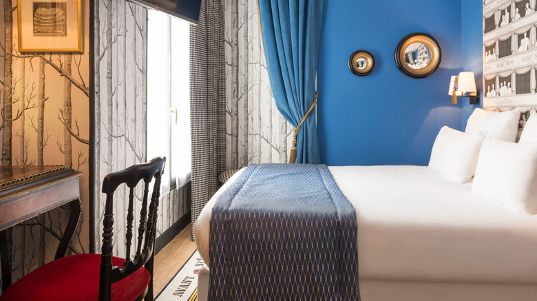 <b>Hotel Sacha Paris Room</b>. Images powered by <a href="https://www.leonardoworldwide.com/" title="Leonardo Worldwide" target="_blank">Leonardo</a>.