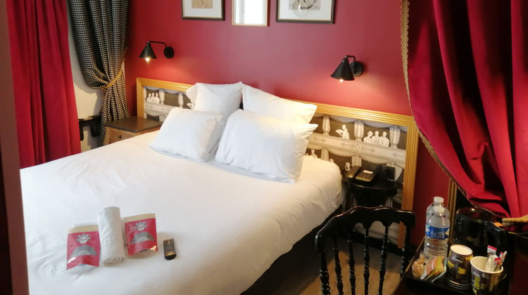 Hotel Sacha Paris Room
