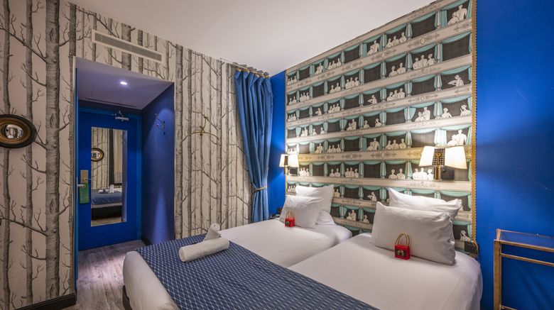 <b>Hotel Sacha Paris Room</b>. Images powered by <a href="https://www.leonardoworldwide.com/" title="Leonardo Worldwide" target="_blank">Leonardo</a>.