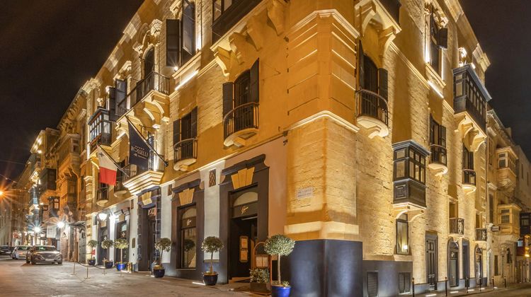 Rosselli - AX Privilege Exterior
