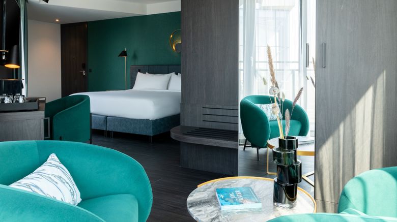 <b>The Den, A Tribute Portfolio Hotel Suite</b>. Images powered by <a href="https://www.leonardoworldwide.com/" title="Leonardo Worldwide" target="_blank">Leonardo</a>.