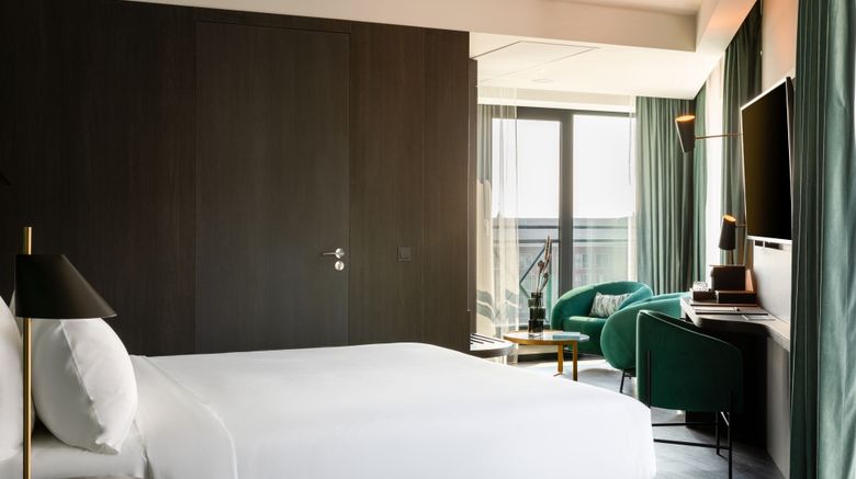 <b>The Den, A Tribute Portfolio Hotel Suite</b>. Images powered by <a href="https://www.leonardoworldwide.com/" title="Leonardo Worldwide" target="_blank">Leonardo</a>.