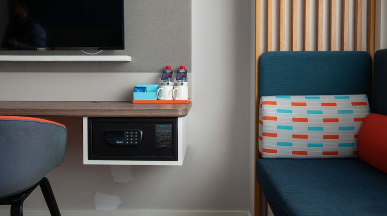 <b>Holiday Inn Express Railway Station Room</b>. Images powered by <a href="https://www.leonardoworldwide.com/" title="Leonardo Worldwide" target="_blank">Leonardo</a>.