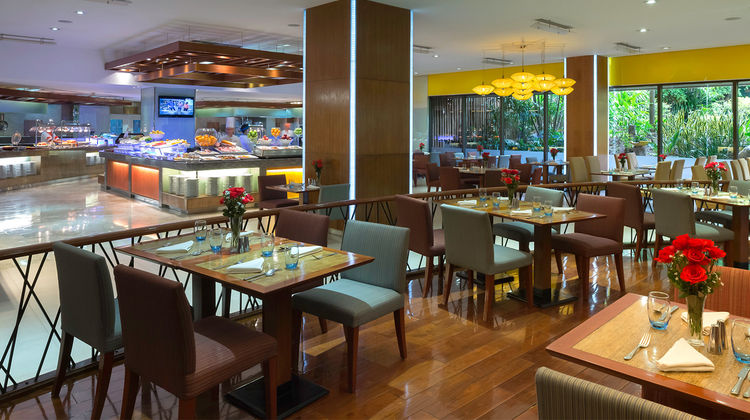 Marco Polo Plaza, Cebu Restaurant