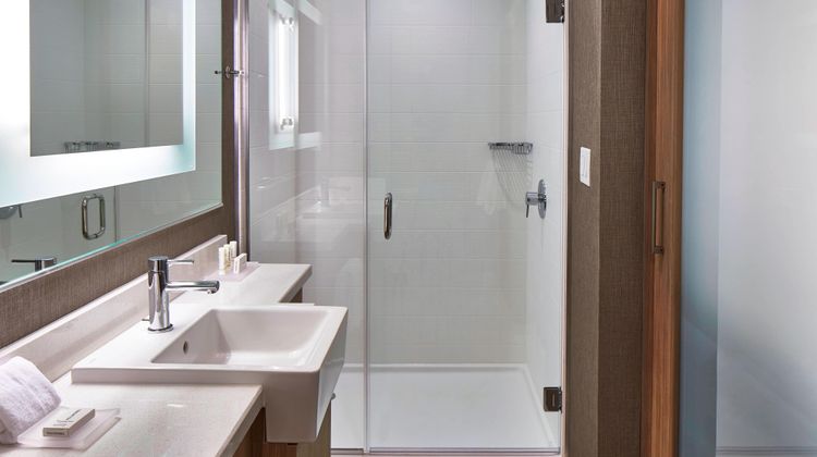 SpringHill Suites by Marriott Downtown Room
