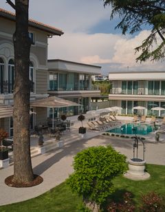 Palazzo Rainis Hotel