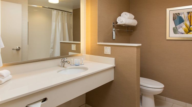 Fairfield Inn/Suites Sacramento Folsom Room