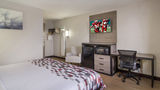 Red Roof Inn & Suites Brunswick I-95 Room