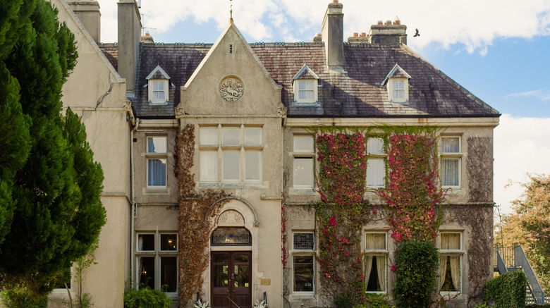 Cahernane House Hotel Exterior. Images powered by <a href="https://www.leonardoworldwide.com" target="_blank" rel="noopener">Leonardo</a>.