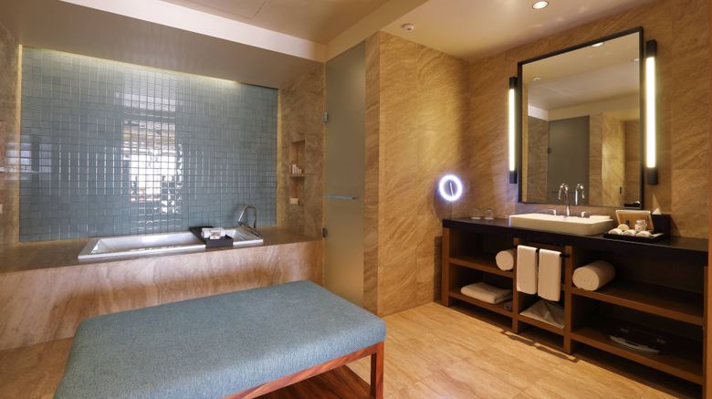 <b>JW Marriott Los Cabos Beach Resort & Spa Room</b>. Images powered by <a href="https://www.leonardoworldwide.com/" title="Leonardo Worldwide" target="_blank">Leonardo</a>.