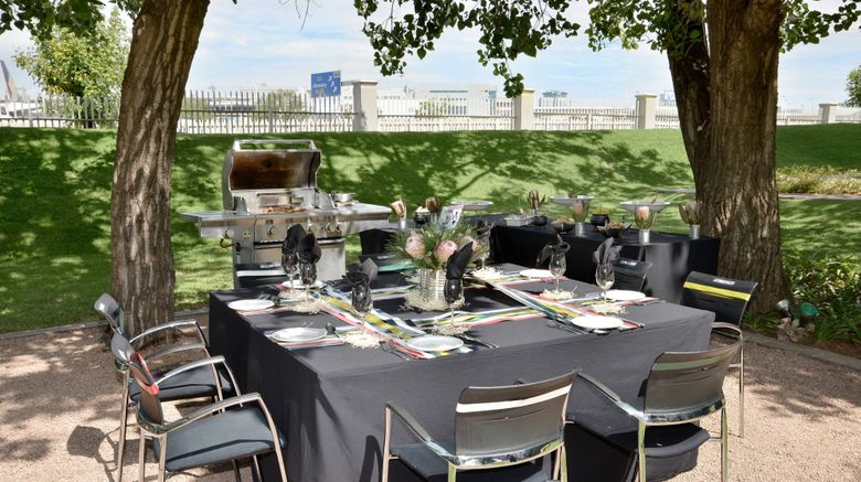<b>Protea Hotel O.R. Tambo Meeting</b>. Images powered by <a href="https://www.leonardoworldwide.com/" title="Leonardo Worldwide" target="_blank">Leonardo</a>.