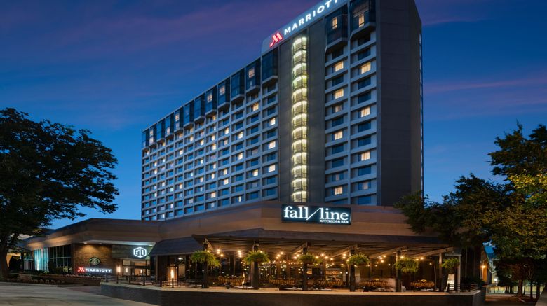 Richmond Marriott Exterior. Images powered by <a href="https://www.leonardoworldwide.com" target="_blank" rel="noopener">Leonardo</a>.